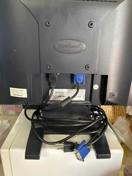 Photo of free monitor (Mar vista) #3