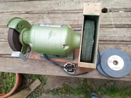 Photo of free Grinding and polishing wheel (Abingdon OX14) #1