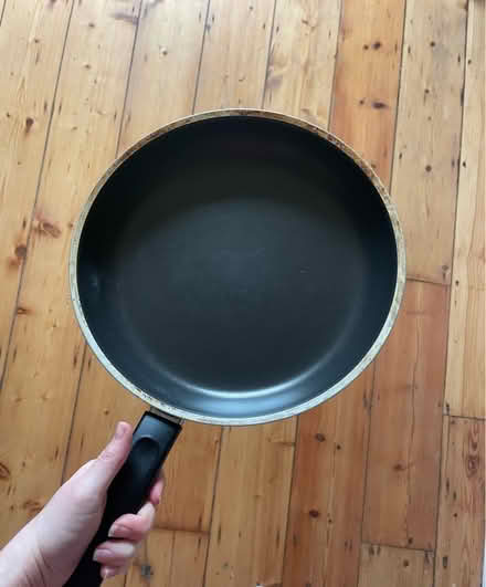 Photo of free Frying Pan (BN3) #1