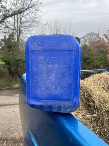 Photo of Water containers 10L (Hook) #1
