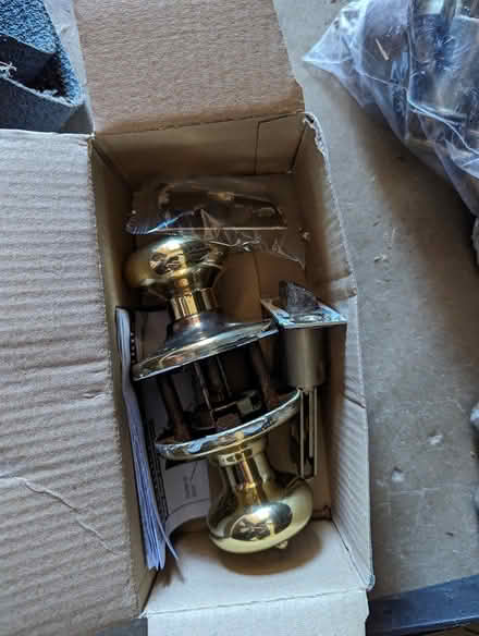 Photo of free Several door handles (Vienna Hunter Mill) #4