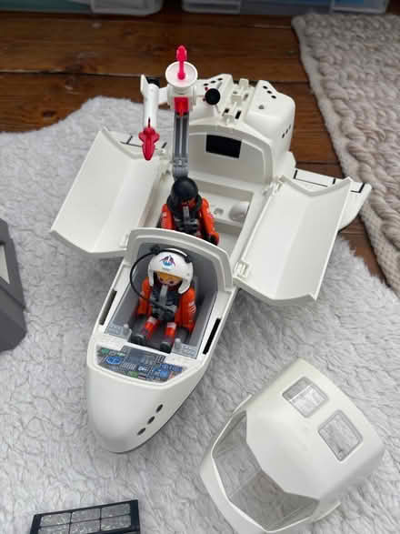Photo of free Playmobil space rocket and shuttle (Angel N1) #4