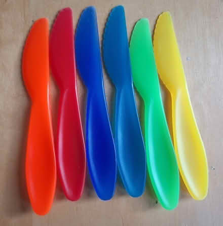 Photo of free Reusable Plastic cutlery for picnic / camping (Ossett WF5) #2