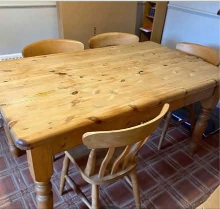 Photo of free Wood dining table and chairs (TW12) #2