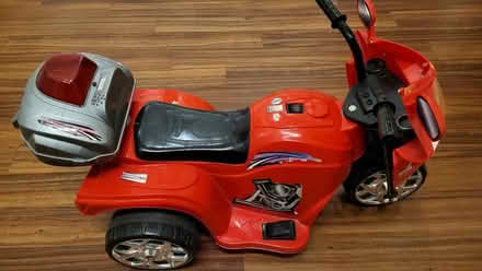 Photo of free Toddler's Electric Motorbike/Trike (HP13, Downley, High Wycombe) #2