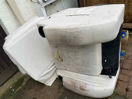 Photo of free Electric recliner (Sunbury TW16) #1