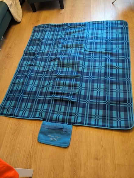 Photo of free Picnic blanket (St Albans AL3) #2