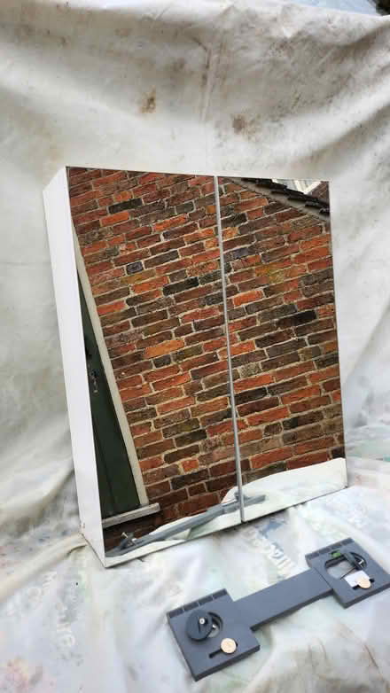 Photo of free Croydex Bathroom Cabinet (Quarndon DE22) #4