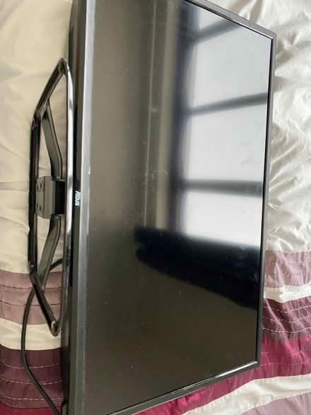 Photo of free 32inch HD TV (B90 Shirley) #1
