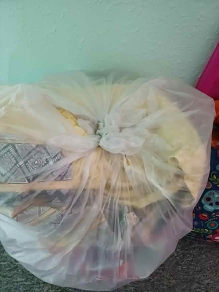 Photo of free Bedding (Randlay TF3) #1
