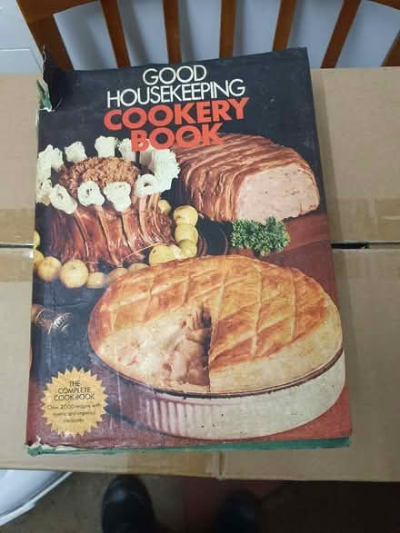 Photo of free Good Housekeeping cookery book (Gayton CH60) #1
