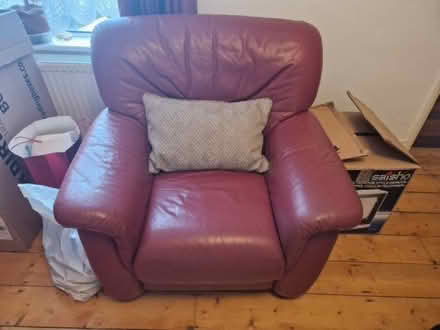Photo of free Leather sofa & chairs (Aylesbury Vale LU7) #2