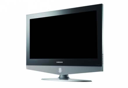 Photo of free 32 inch Samsung Television (Morland CA10) #2