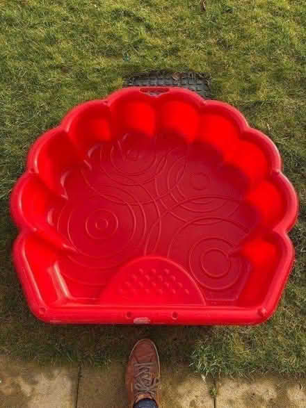 Photo of free Paddling pool (Attenborough NG9) #1