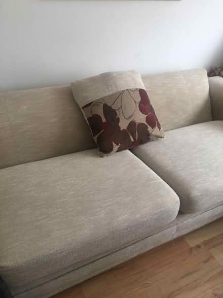 Photo of free DFS 4 Seater Cream Sofa (Ravenscourt Park W6) #2