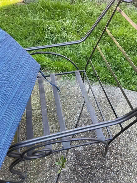 Photo of free Outdoor furniture (Tukwila off of macadam rd s) #3