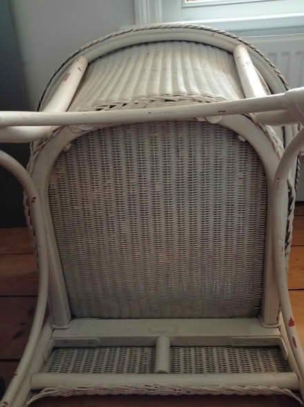 Photo of free Chair (DA4) #3
