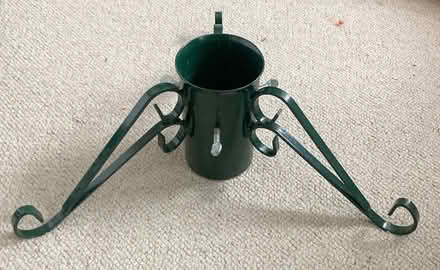 Photo of free Christmas Tree Holder (HG2 Starbeck) #1