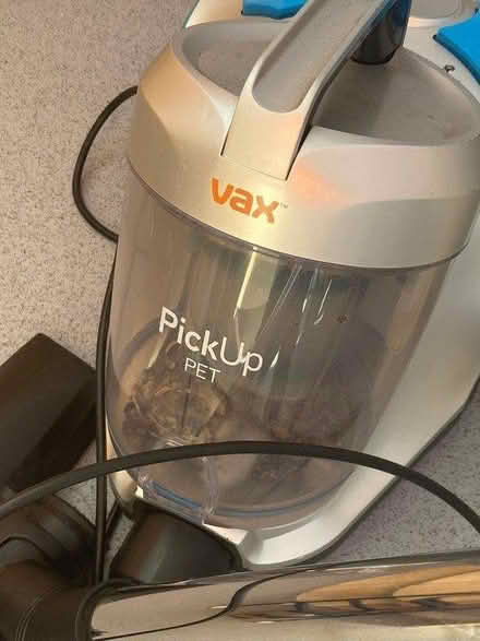 Photo of free Vax pet hoover (DE4 Matlock) #1