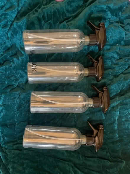 Photo of free 4x cleaning spray bottles (SE4) #1