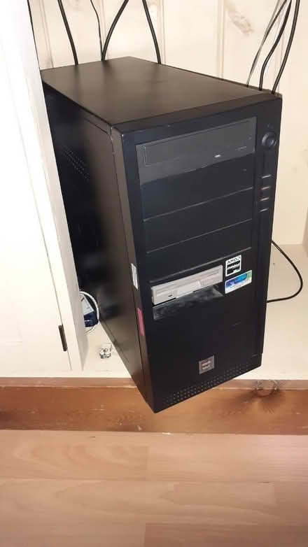 Photo of free Computer equipment (Gedling NG4) #2