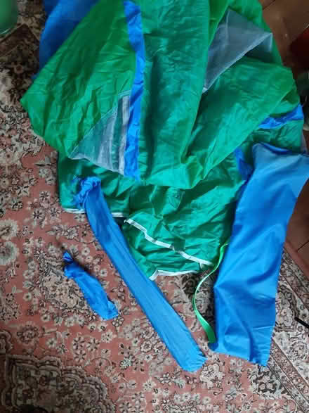 Photo of free Beach shelter, needs repair (South Croydon, Greater London) #1