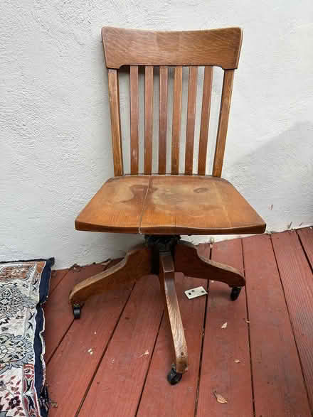 Photo of free Pots for planting & chair (Southeast RC, 101 & Marsh Rd) #3