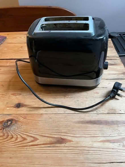 Photo of free russell hobbs kettle & cookworks toaster (North Ascot SL5) #2