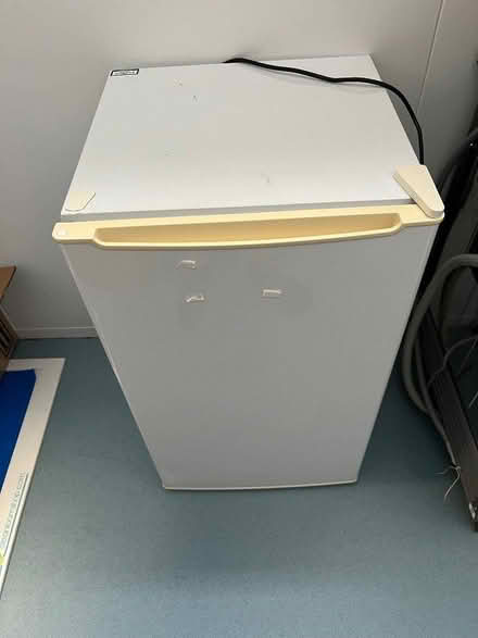 Photo of free Fridge (Windrush Industrial Park OX29) #1