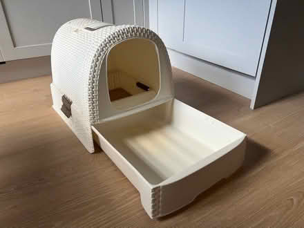 Photo of free Cat litter box (Mayfield EH9) #1