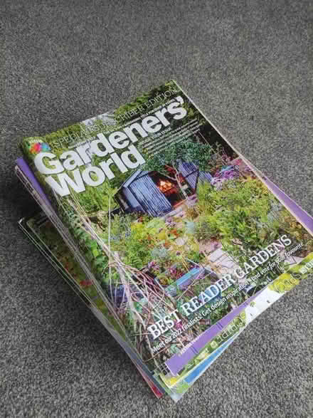 Photo of free Gardeners' world magazines (Chapel Allerton LS8) #1