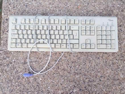 Photo of free Computer keyboard (Woodcote RG8) #1