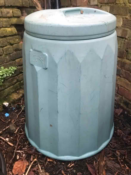Photo of free Plastic Compost Bin (Central Greenwich SE10) #1