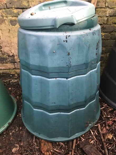 Photo of free Green plastic compost bin (Central Greenwich SE10) #1