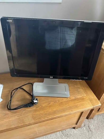 Photo of free Monitors, PC tower and laptop fan (Camelford PL32) #1