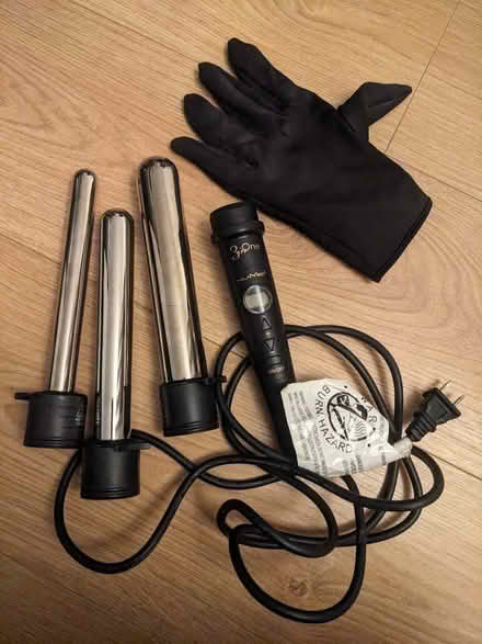 Photo of free NuMe curling wand (St Albans AL3) #1