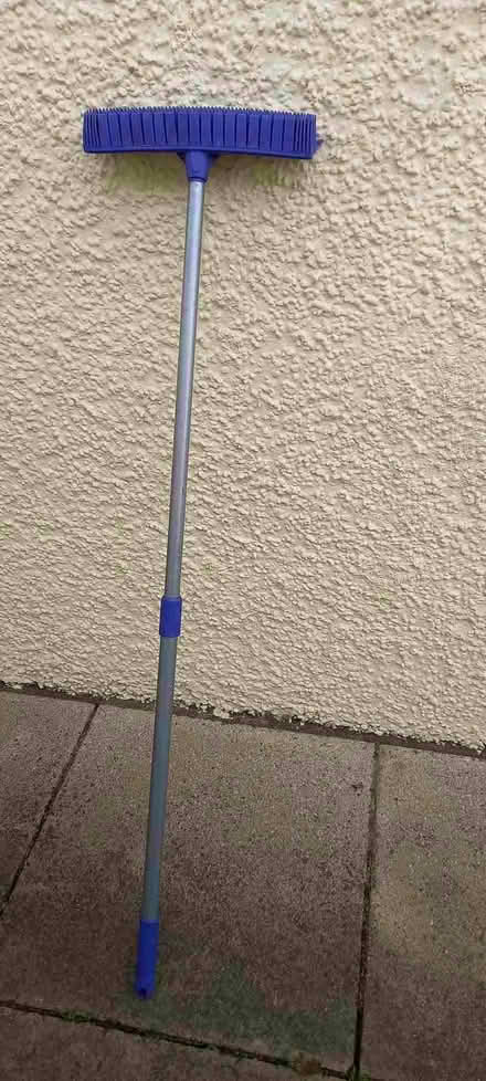 Photo of free Rubber carpet broom (Viewlands PH1) #2