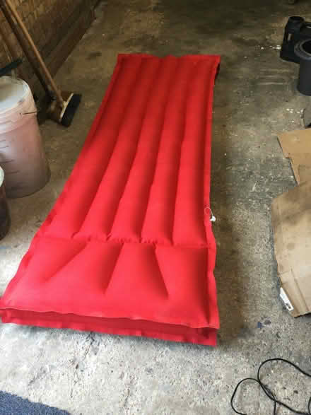 Photo of free inflatable mattress (didcot) #1