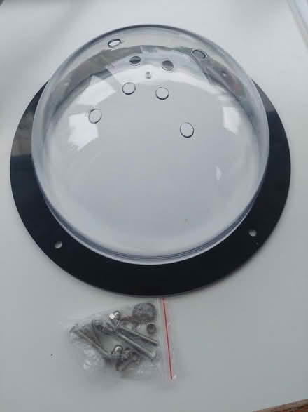 Photo of free Pet window (Horsforth LS18) #1