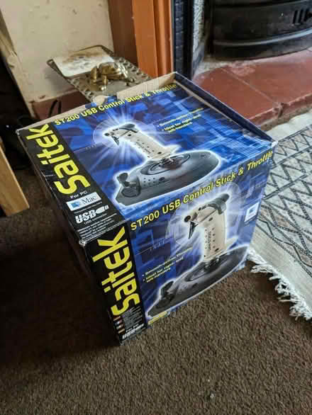Photo of free PC USB joystick (Cowley OX4) #1