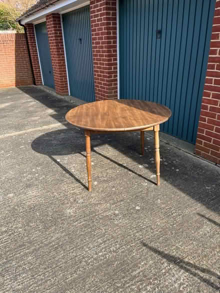Photo of free Dining Table - Extendable (CT1) #2