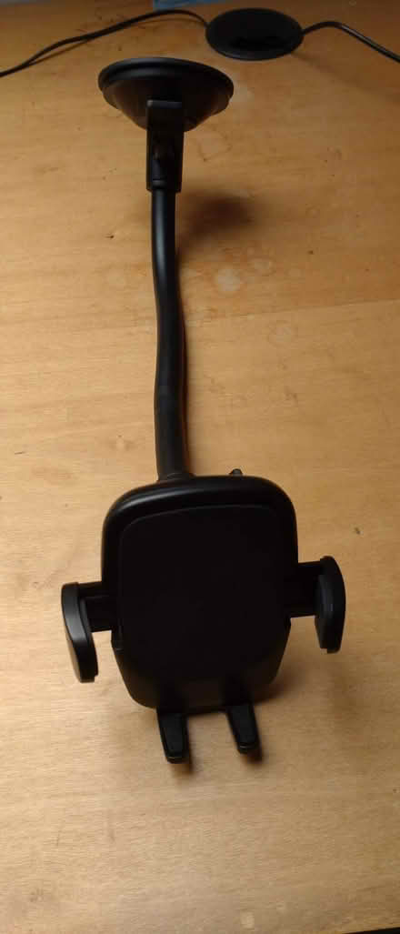 Photo of free Mobile phone holder for car windscreen (Lamborough Hill OX1) #2