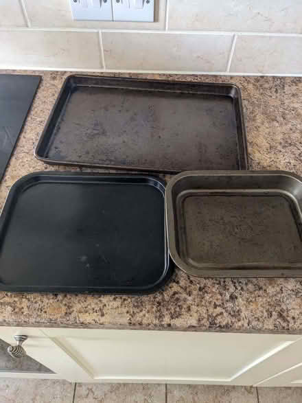 Photo of free Baking trays (St Albans AL3) #1