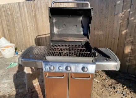 Photo of free Weber bbq (Tarzana 91356) #1