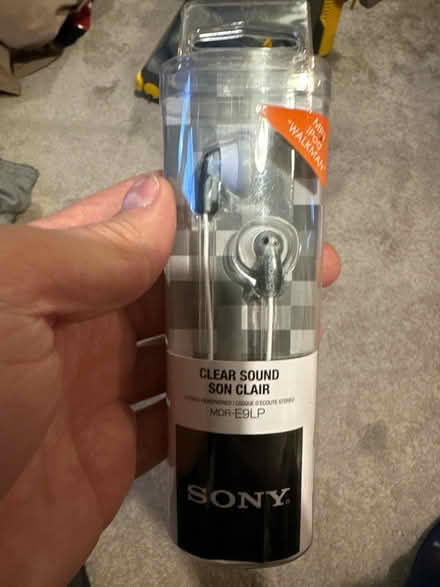 Photo of free Sony wired headphones (DL6 Brompton) #1