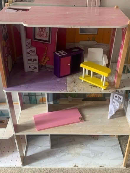 Photo of free Barbie house dismantled (WF2 8) #2