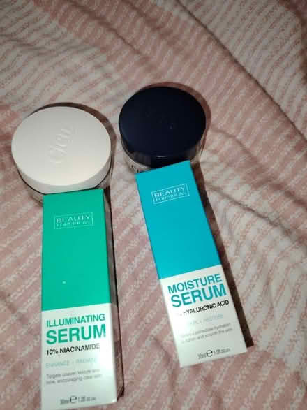 Photo of free Serum(savers) and face cream(lidl) (EN1) #1