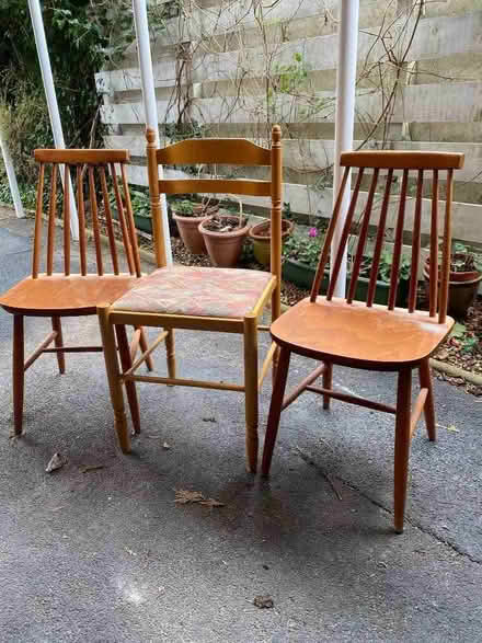 Photo of free Three chairs (Mollington CH1) #1