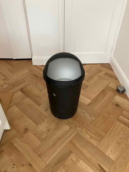 Photo of free Kitchen bin (North Hinksey OX2) #1
