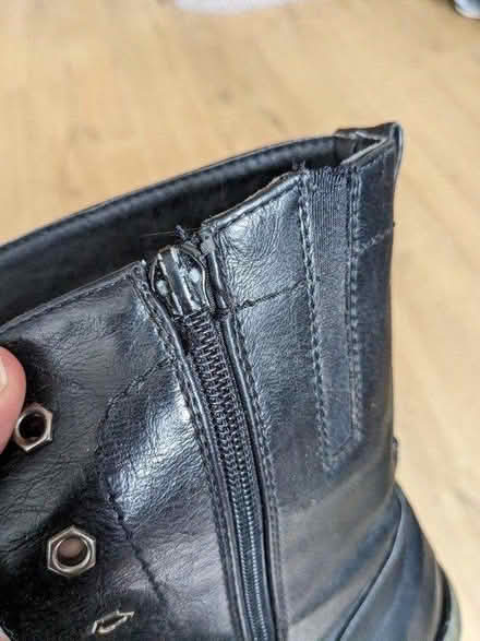 Photo of free Womens Boots (Heavenly Feet) Sz 7 (Mount Pleasant SY1) #2